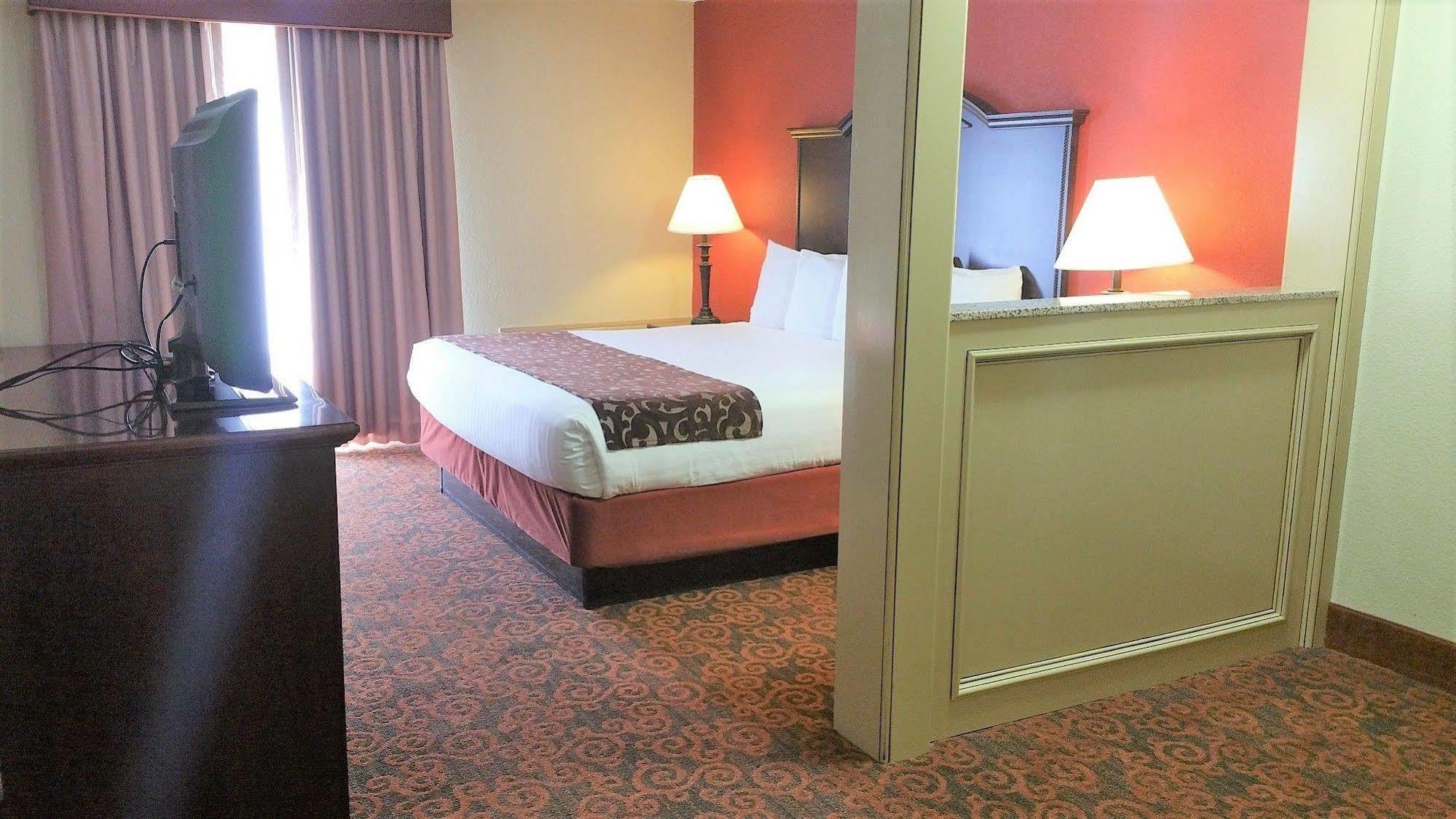 Governors Suites Hotel Oklahoma City Airport Area Esterno foto